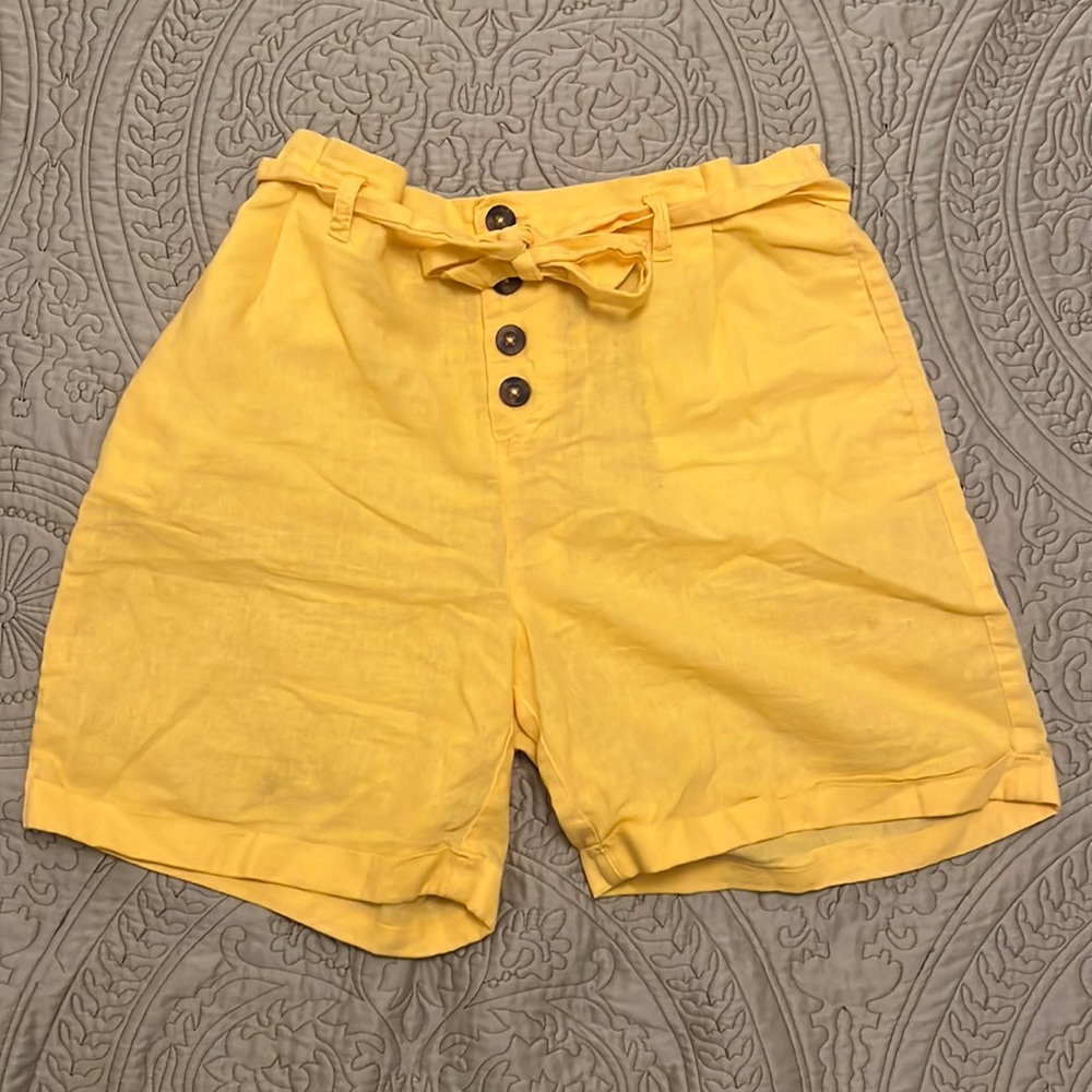 SOLD - Esmara Shorts Belted Yellow Cuffed Linen Blend Exposed Button Fly